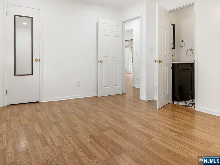 168 County, Cresskill, NJ 07626 Listing Photo  17