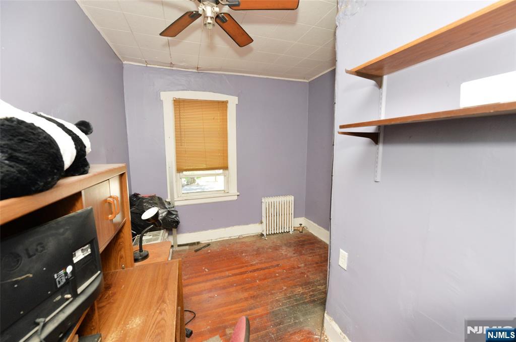 144 Degraw Avenue - Photo 4