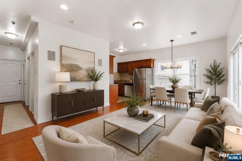 239 Baldwin Avenue 3 - Photo 1