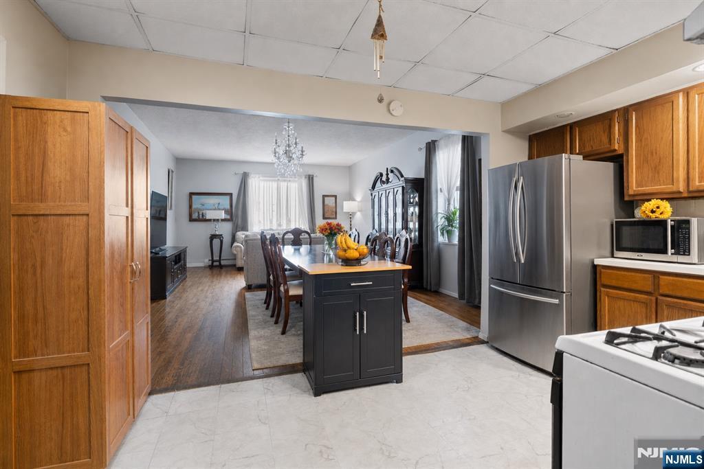 9123 Newkirk Avenue, North Bergen, NJ 07047 Listing Photo  12