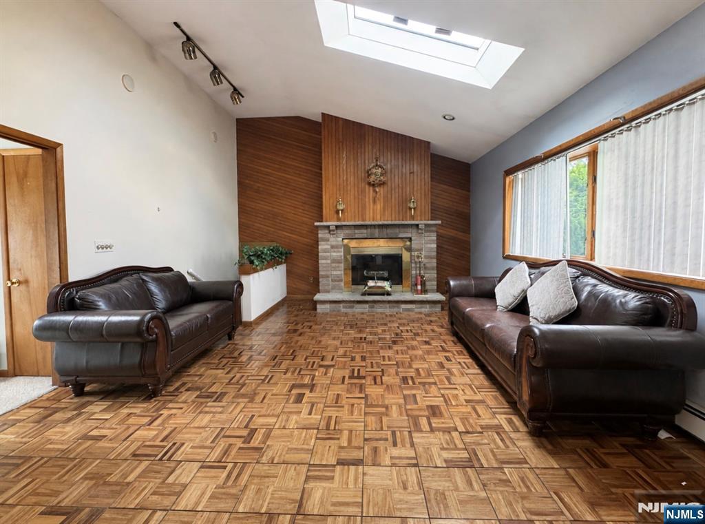58 La France Avenue - Photo 4