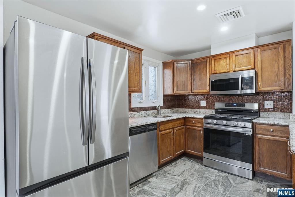 220 5th Street - Photo 4