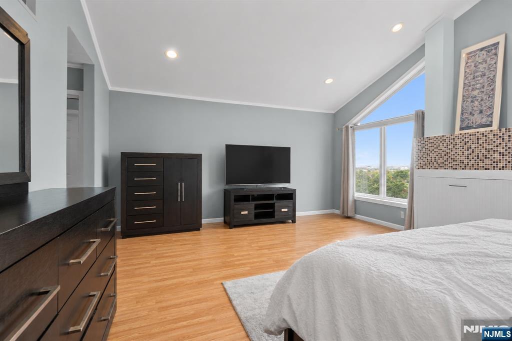9121 Newkirk Avenue, North Bergen, NJ 07047 Listing Photo  10