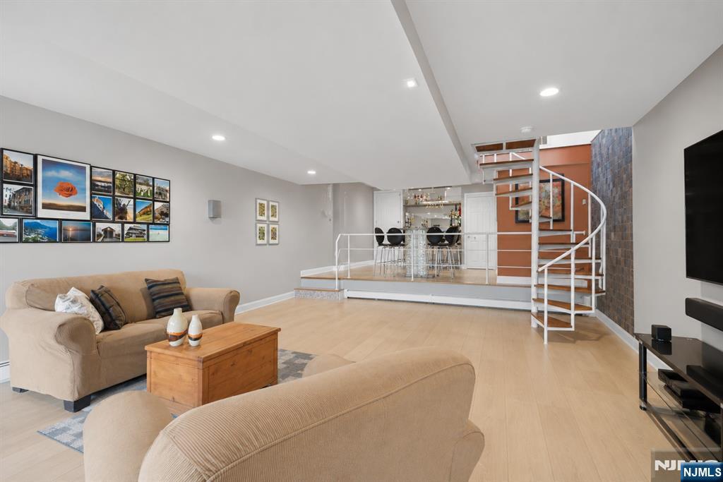 9121 Newkirk Avenue, North Bergen, NJ 07047 Listing Photo  18