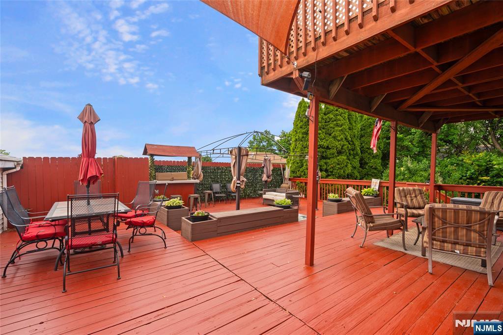 9121 Newkirk Avenue, North Bergen, NJ 07047 Listing Photo  26