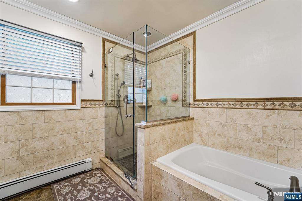 105 Deerhorn Court — photo 26