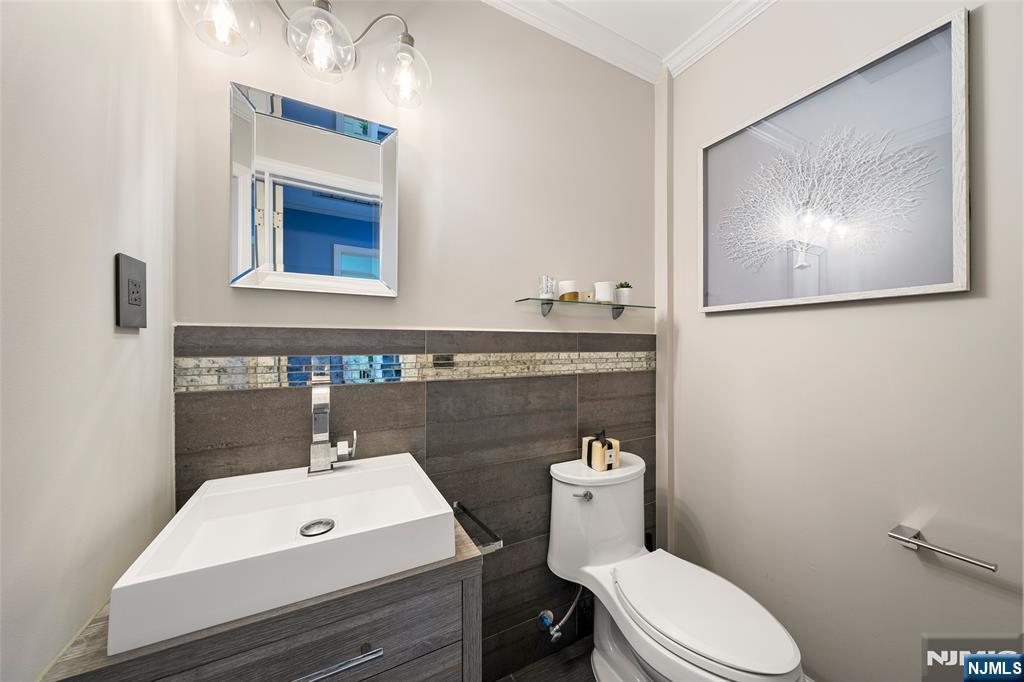29 Upper Drive — photo 14