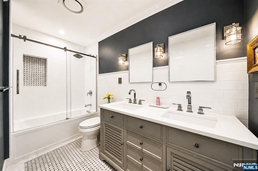 29 Upper Drive — photo 17