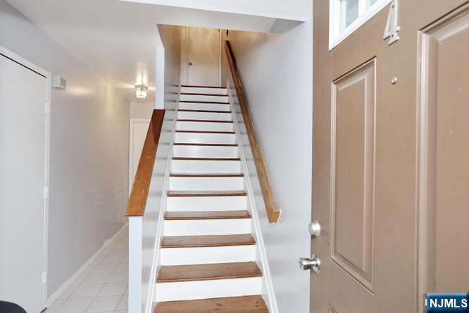 290 Hamilton Pl #4, Hackensack, NJ 07601