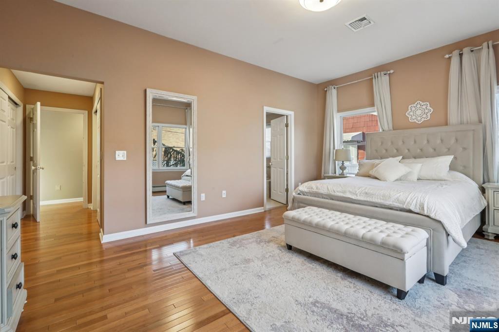 28 George Street — photo 15