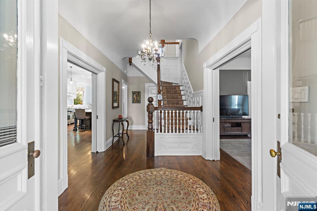 70 Ridge - Photo 4