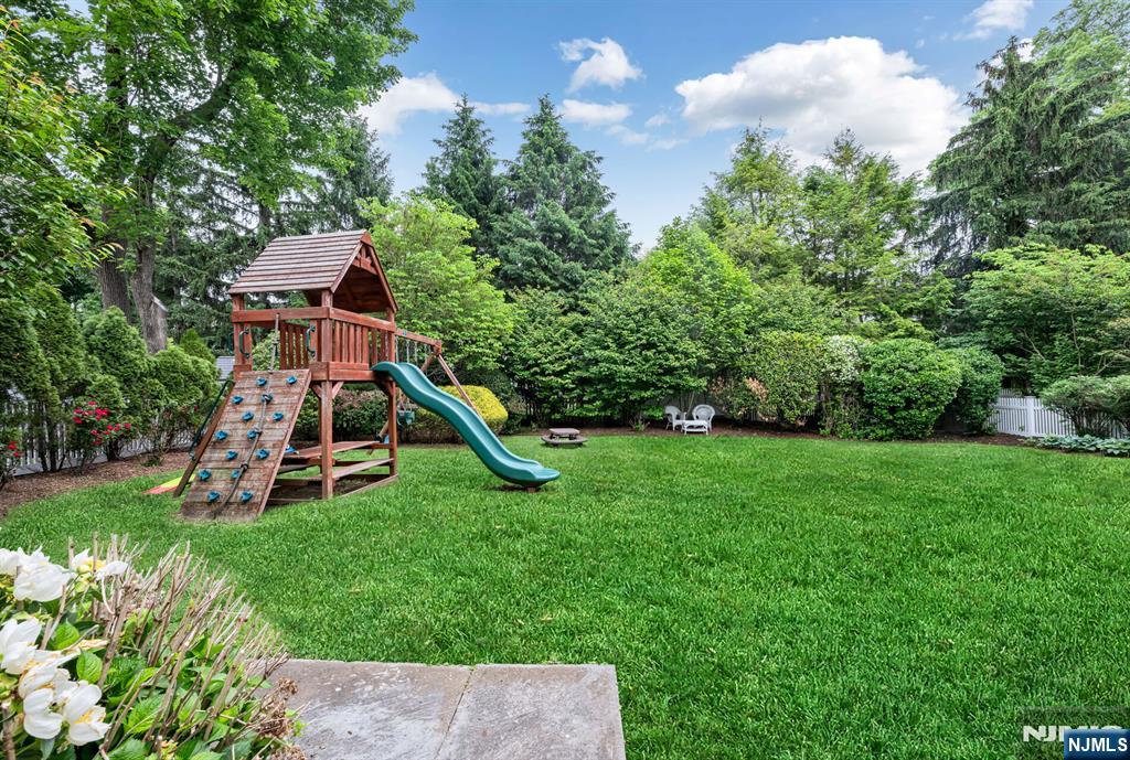 PLAYSCAPE