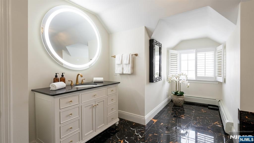 225 Saddle River Road, Saddle River, NJ 07458 Listing Photo  33