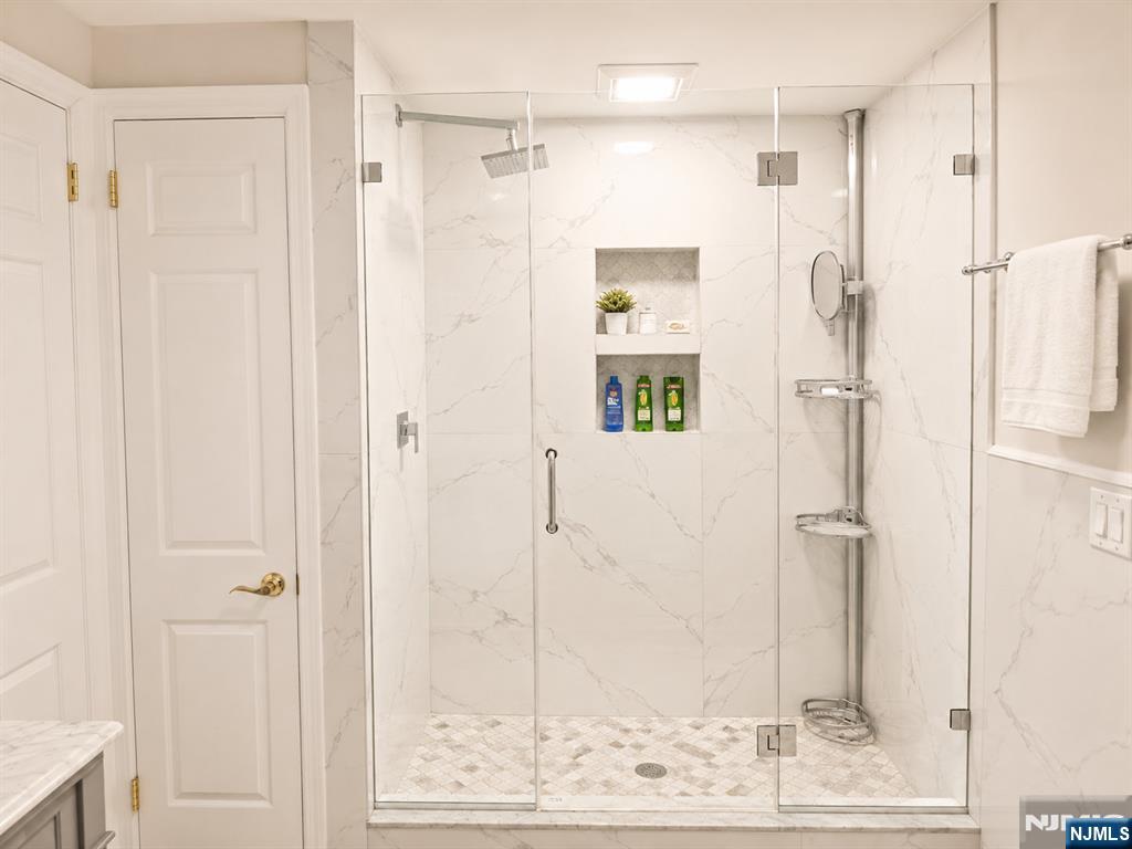 225 Saddle River Road, Saddle River, NJ 07458 Listing Photo  39