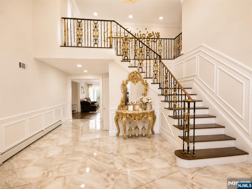 225 Saddle River Road, Saddle River, NJ 07458 Listing Photo  5