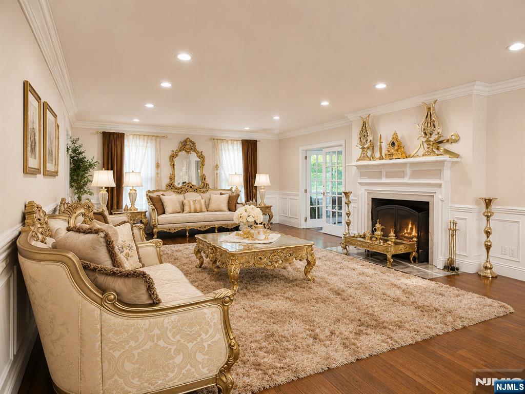 225 Saddle River Road, Saddle River, NJ 07458 Listing Photo  8