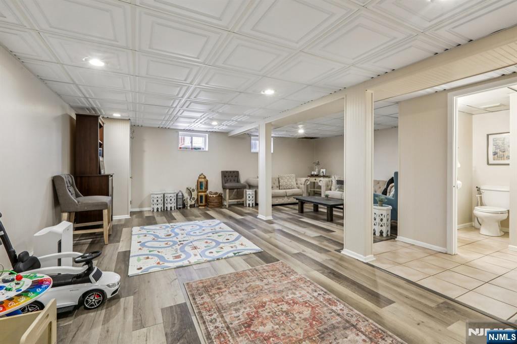 28 George Street — photo 44