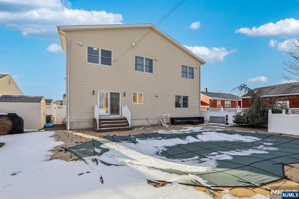 28 George Street — photo 48
