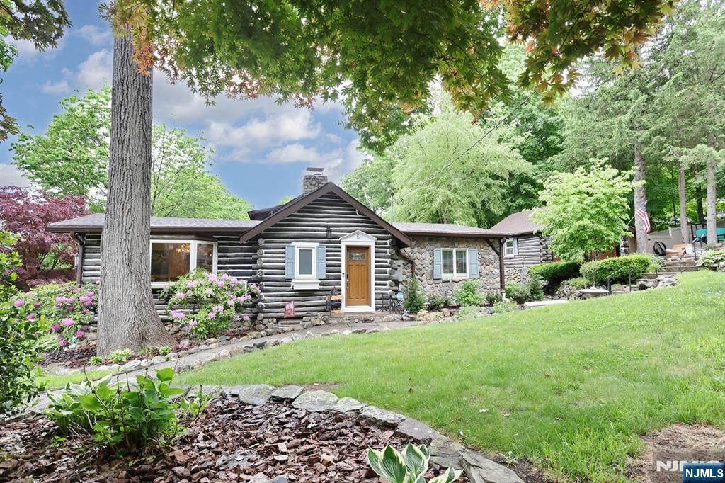 5 Longview Lane - Photo 1