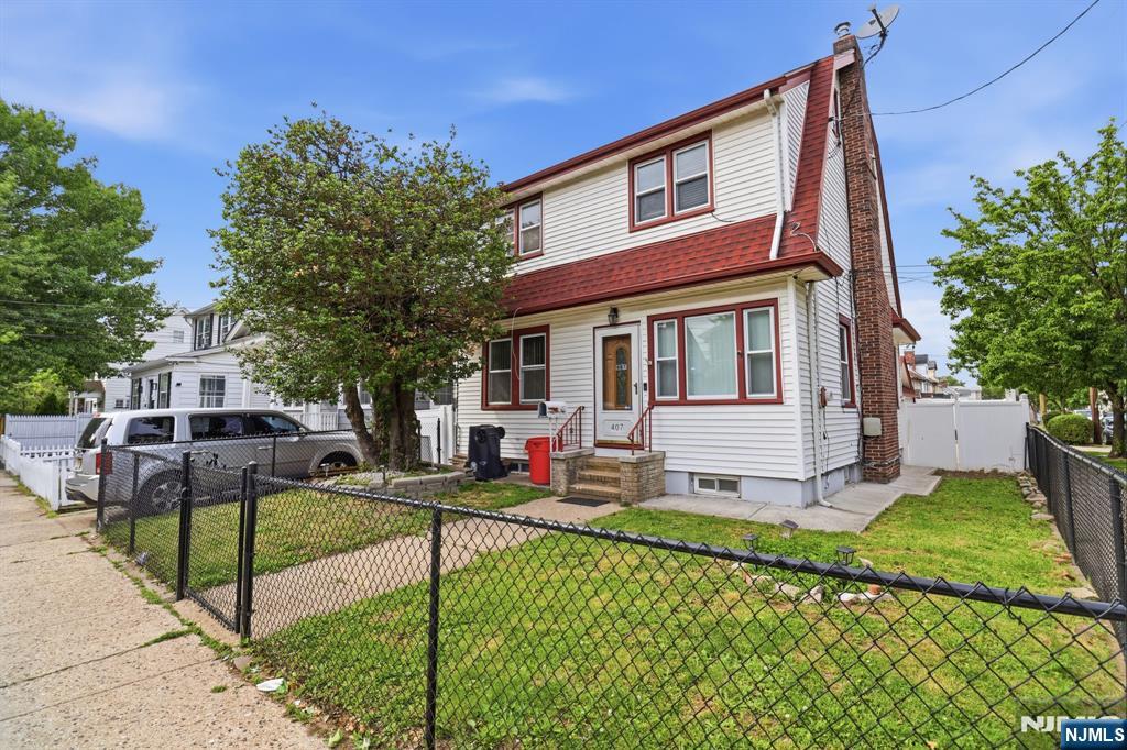 407 3rd Avenue - Photo 1