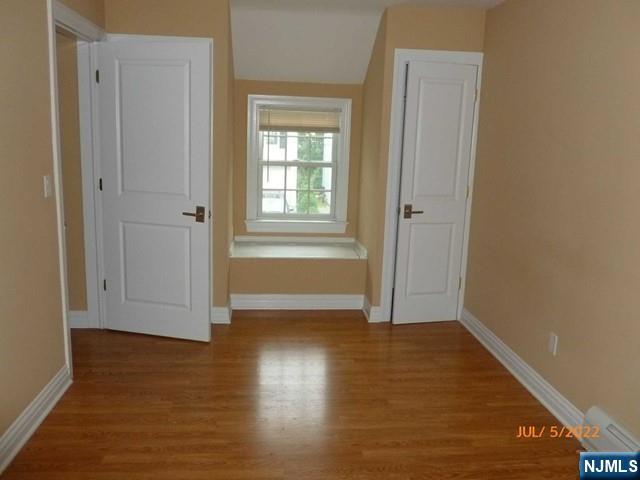 5 Aberdeen Place, Fair Lawn, NJ 07410 Listing Photo  10