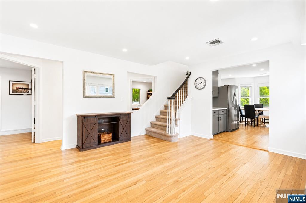 71 Prospect Avenue - Photo 9