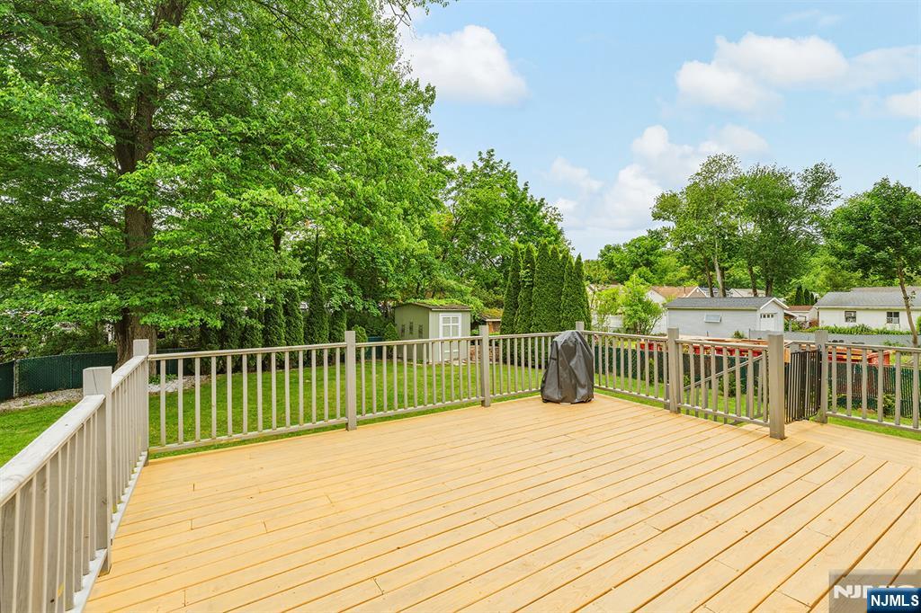 3 Roy Avenue