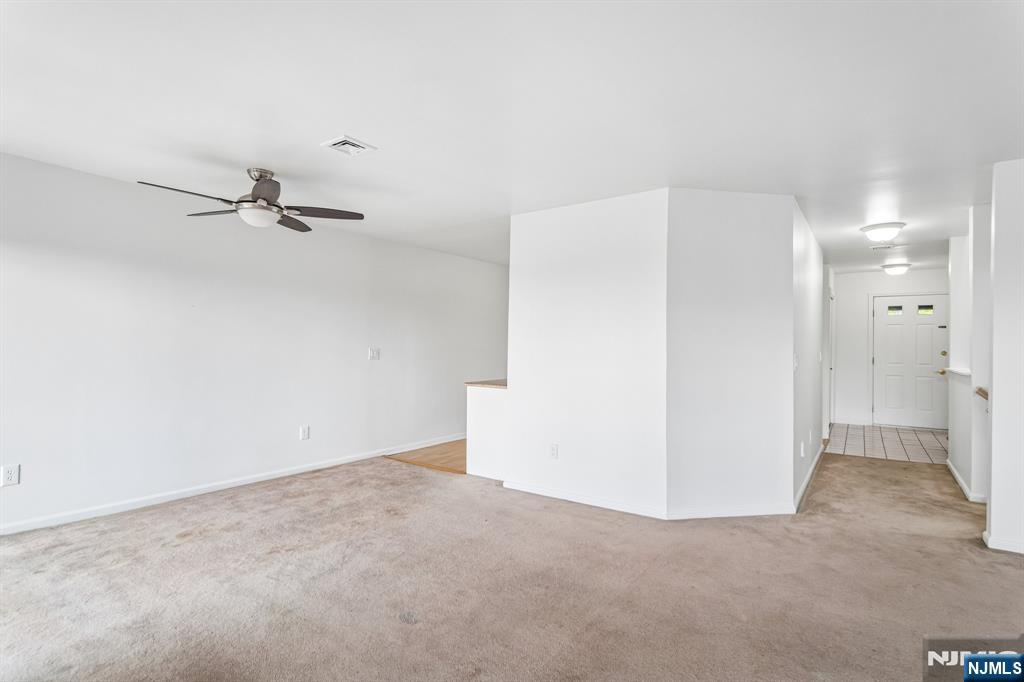 304 Heights Drive 3 - Photo 5