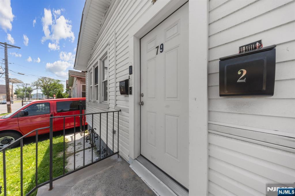 79 Delmar Place - Photo 2