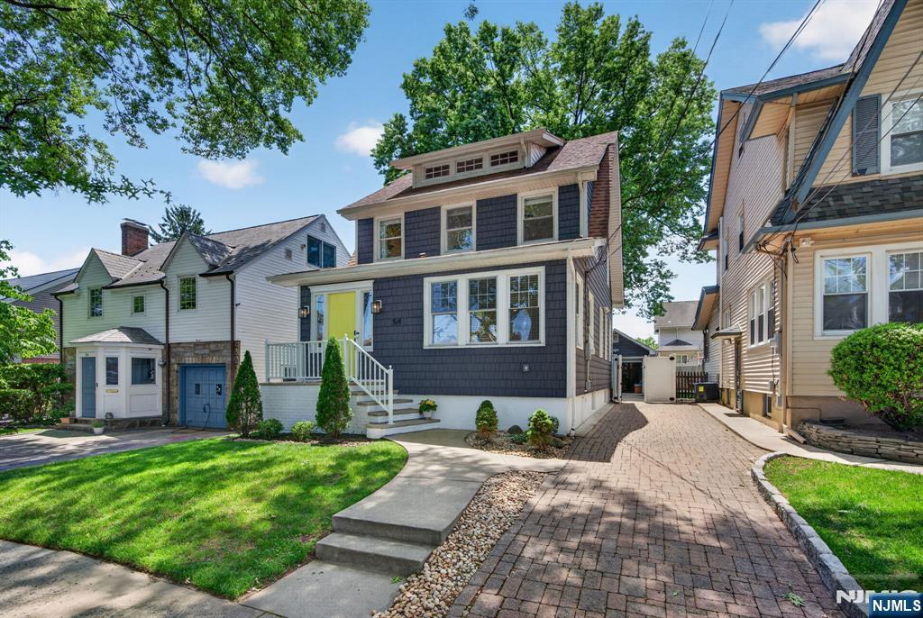 54 Van Riper Avenue - Photo 1