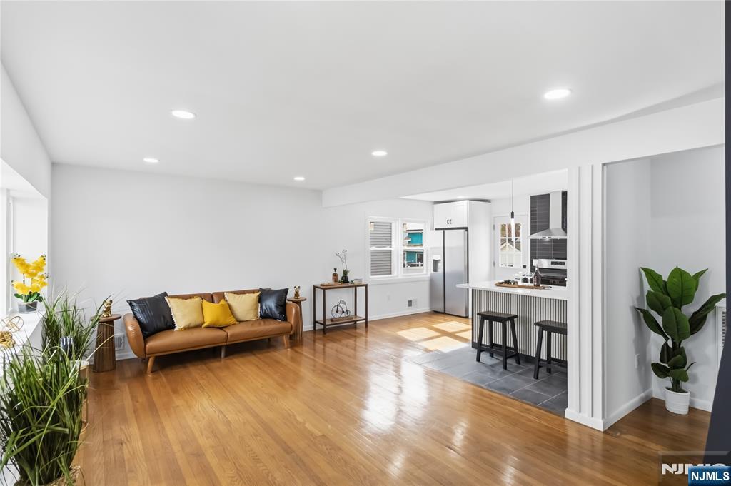 116 Washington Place, Teaneck, NJ 07666 Listing Photo  11