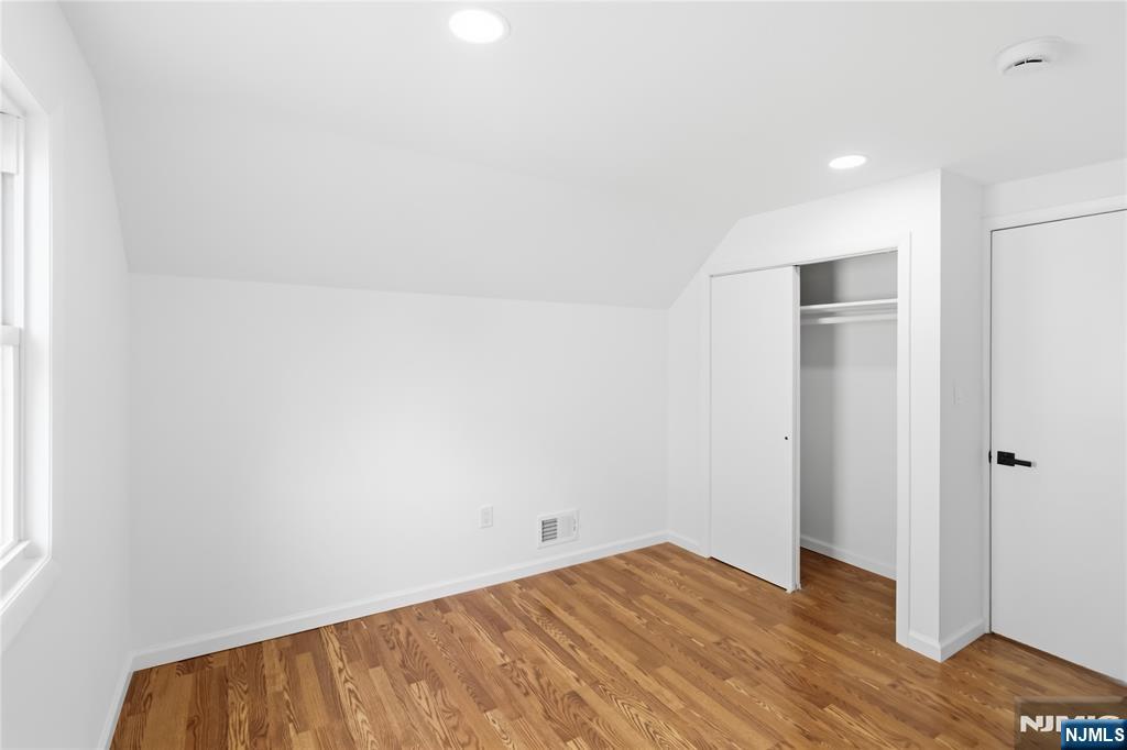 116 Washington Place, Teaneck, NJ 07666 Listing Photo  17