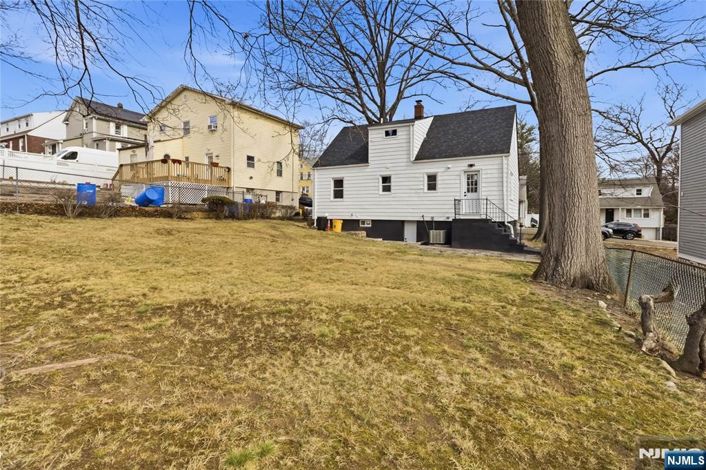 116 Washington Place, Teaneck, NJ 07666 Listing Photo  24