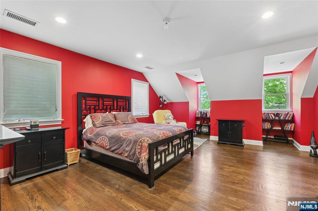 1271 Alicia Avenue, Teaneck, NJ 07666 Listing Photo  25