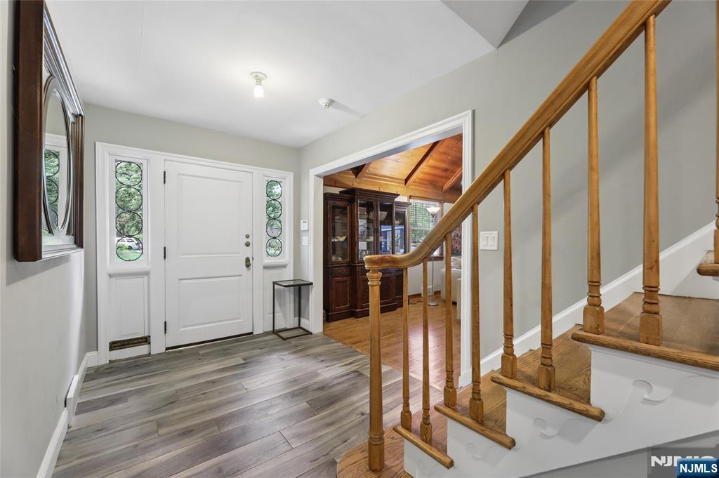 1271 Alicia Avenue - Photo 4