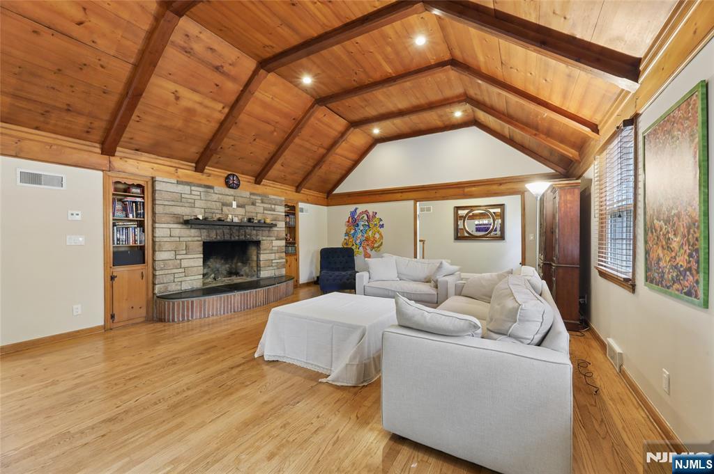 1271 Alicia Avenue - Photo 5