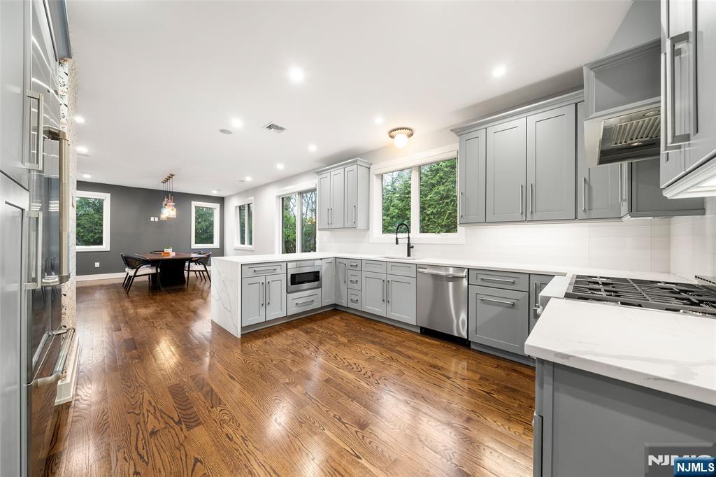 55 Cedar Street, Cresskill, NJ 07626 Listing Photo  14
