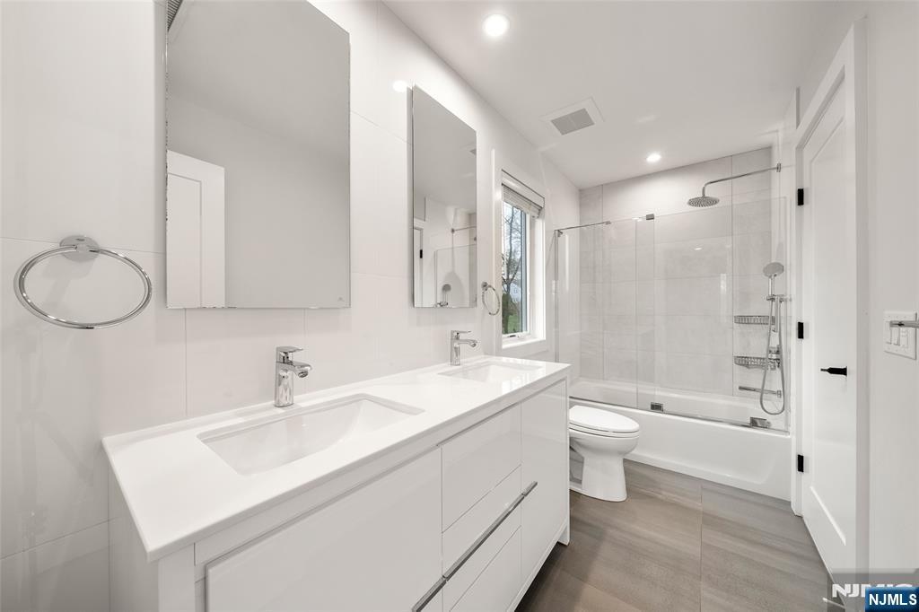 55 Cedar Street, Cresskill, NJ 07626 Listing Photo  28