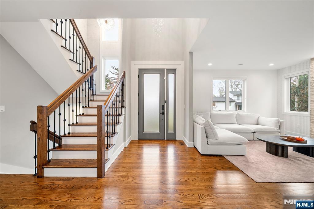 55 Cedar Street, Cresskill, NJ 07626 Listing Photo  5