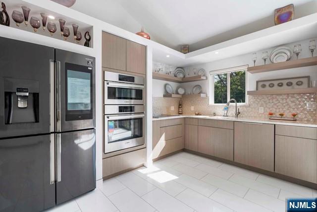 531 Chestnut Place - Photo 3