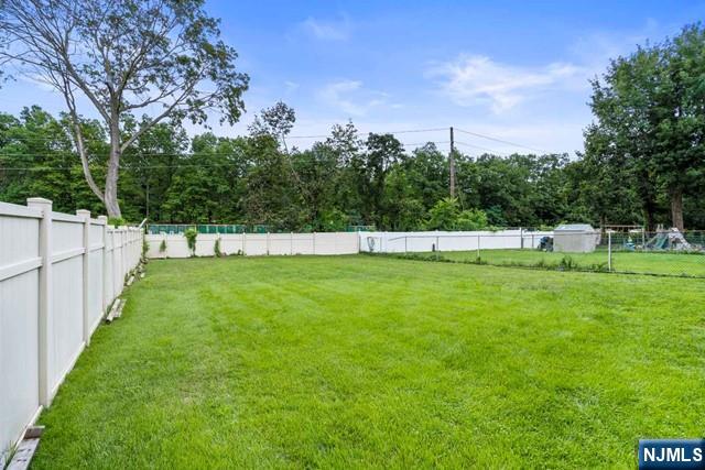 531 Chestnut Place, Teaneck, NJ 07666 Listing Photo  21