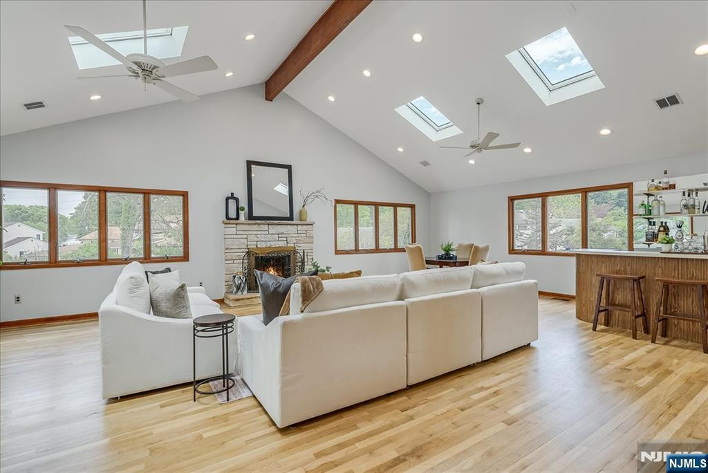 670 Swathmore Lane - Photo 5