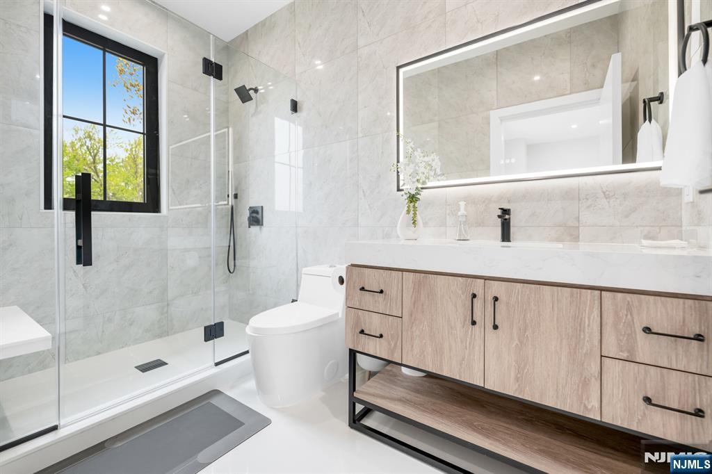 336 Lockwood Drive — photo 30