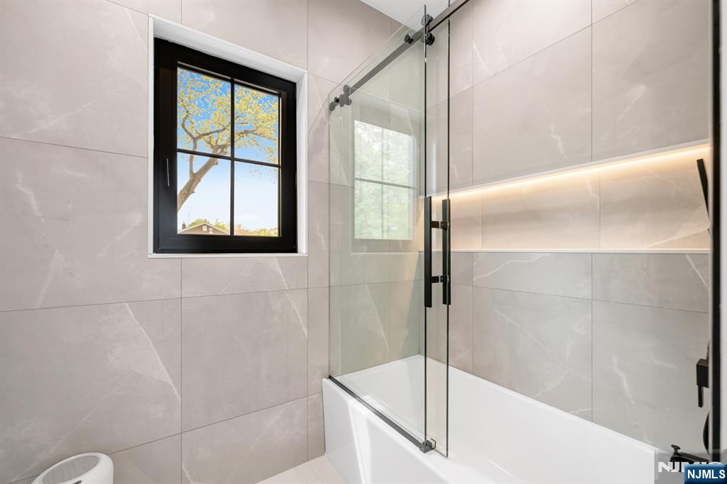 336 Lockwood Drive — photo 34