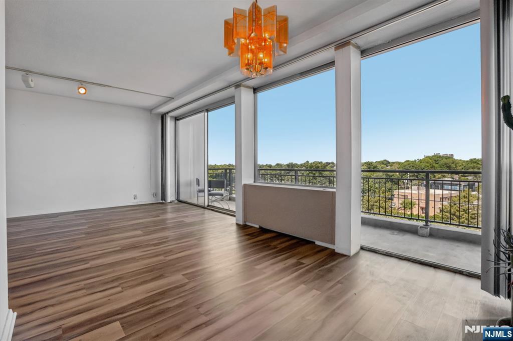 3 Horizon Road 1021 - Photo 2