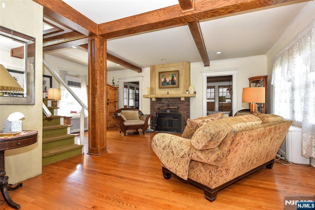 343 Union Street - Photo 3