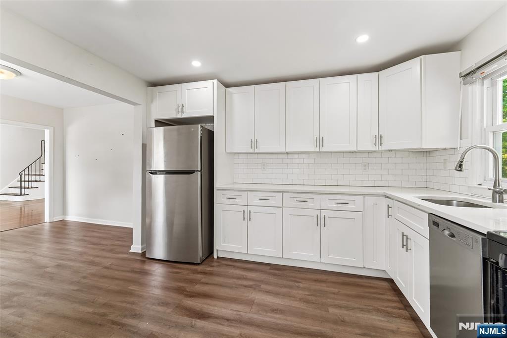 42 Ridgewood Avenue - Photo 5