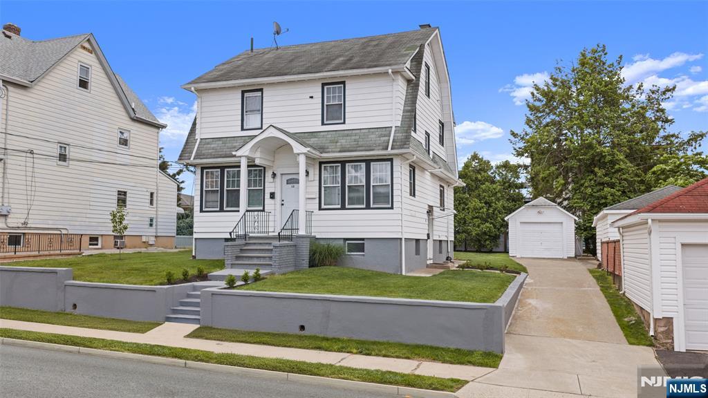 12 Hartmann Avenue - Photo 2