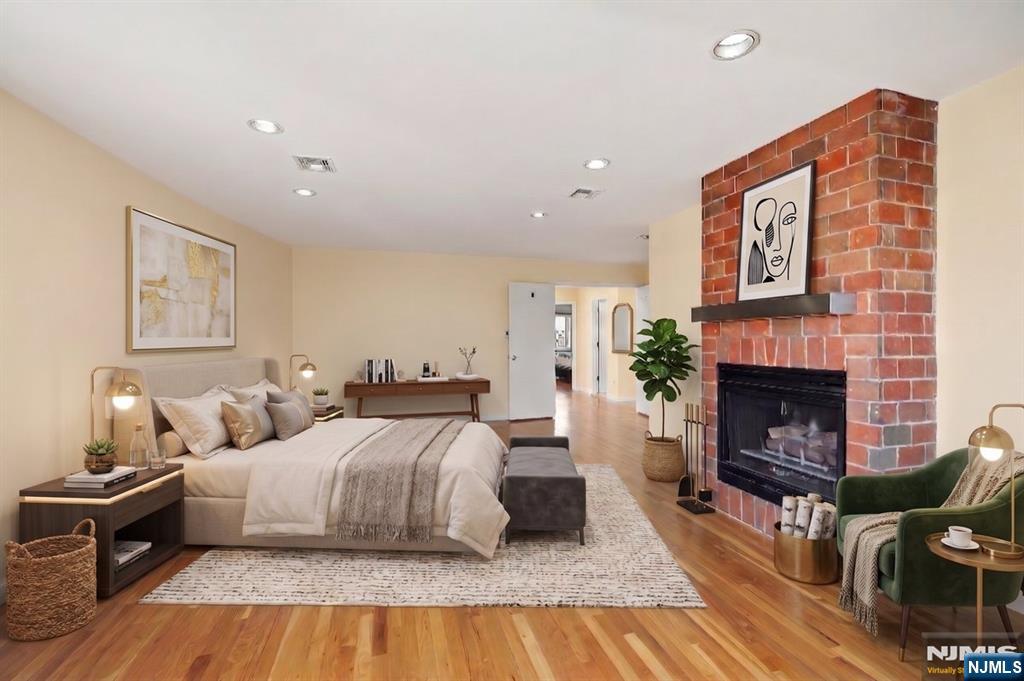 376 Kenwood #9 — photo 14