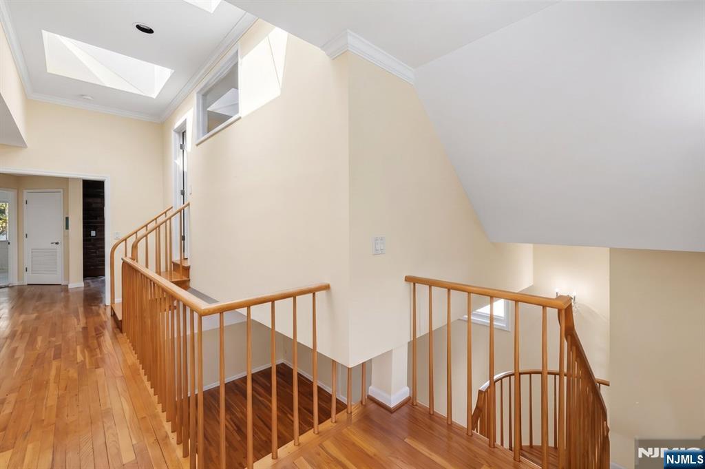 376 Kenwood #9 — photo 17